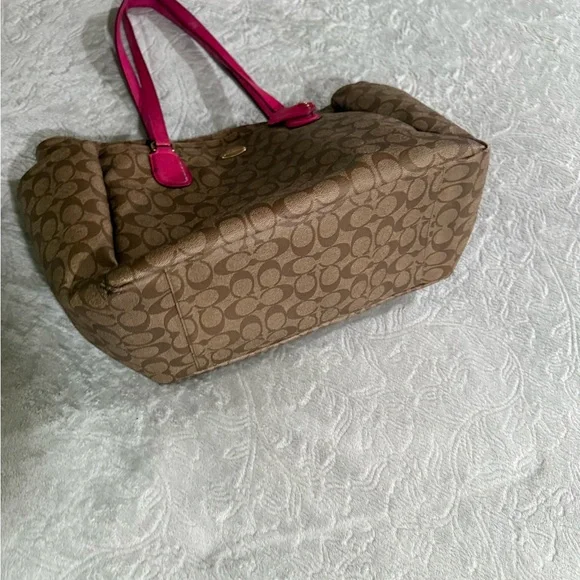 Coach Brown and Pink Signature Tote - Picture 6 of 8